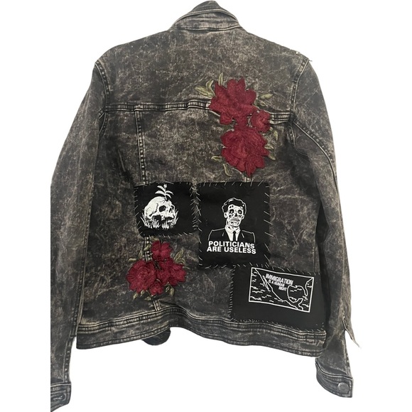 Aeropostal Embroidered Denim Jacket size M - Picture 2 of 14